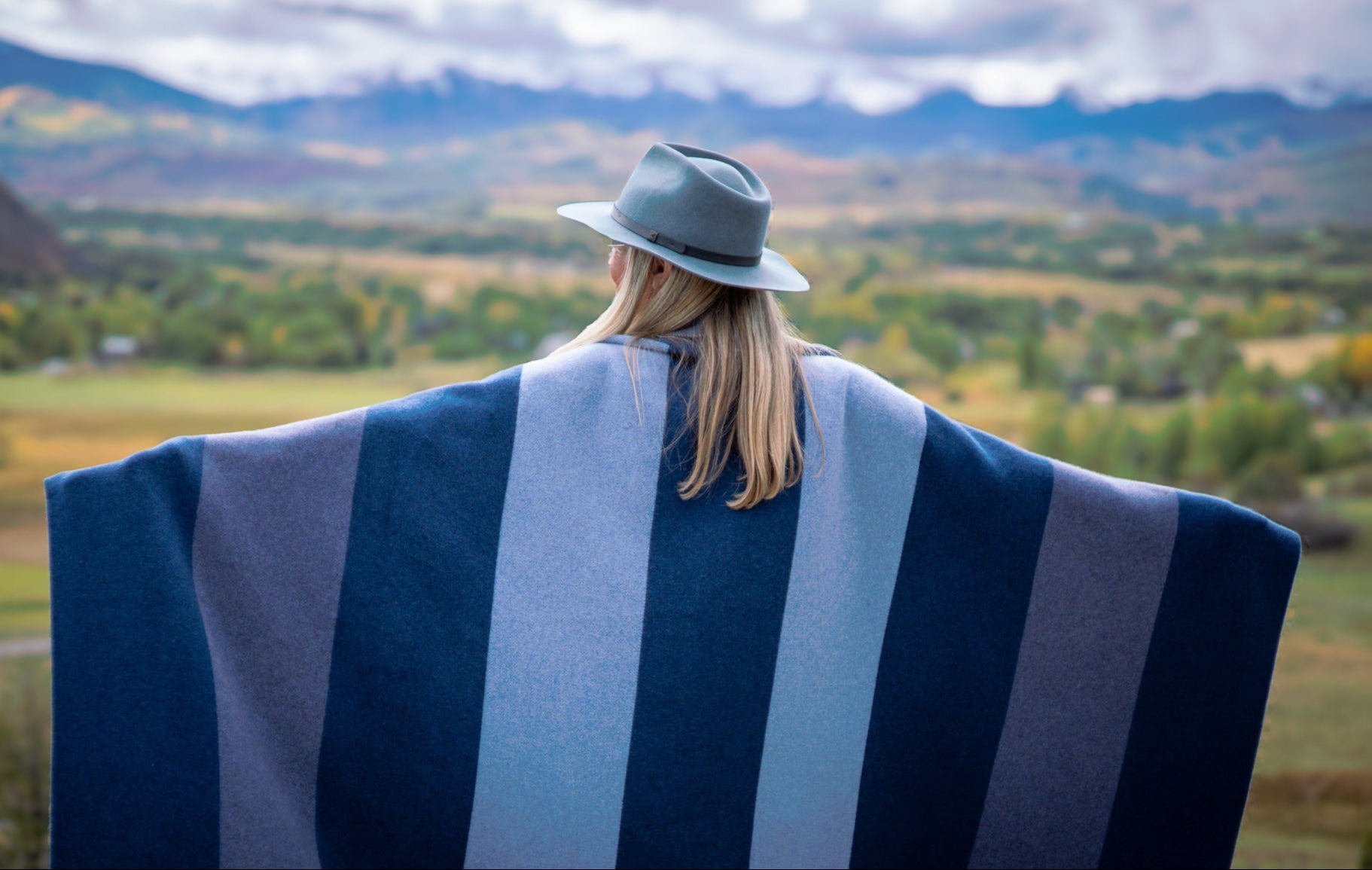 Color Field - Denim & Pale Blue on Dark Denim