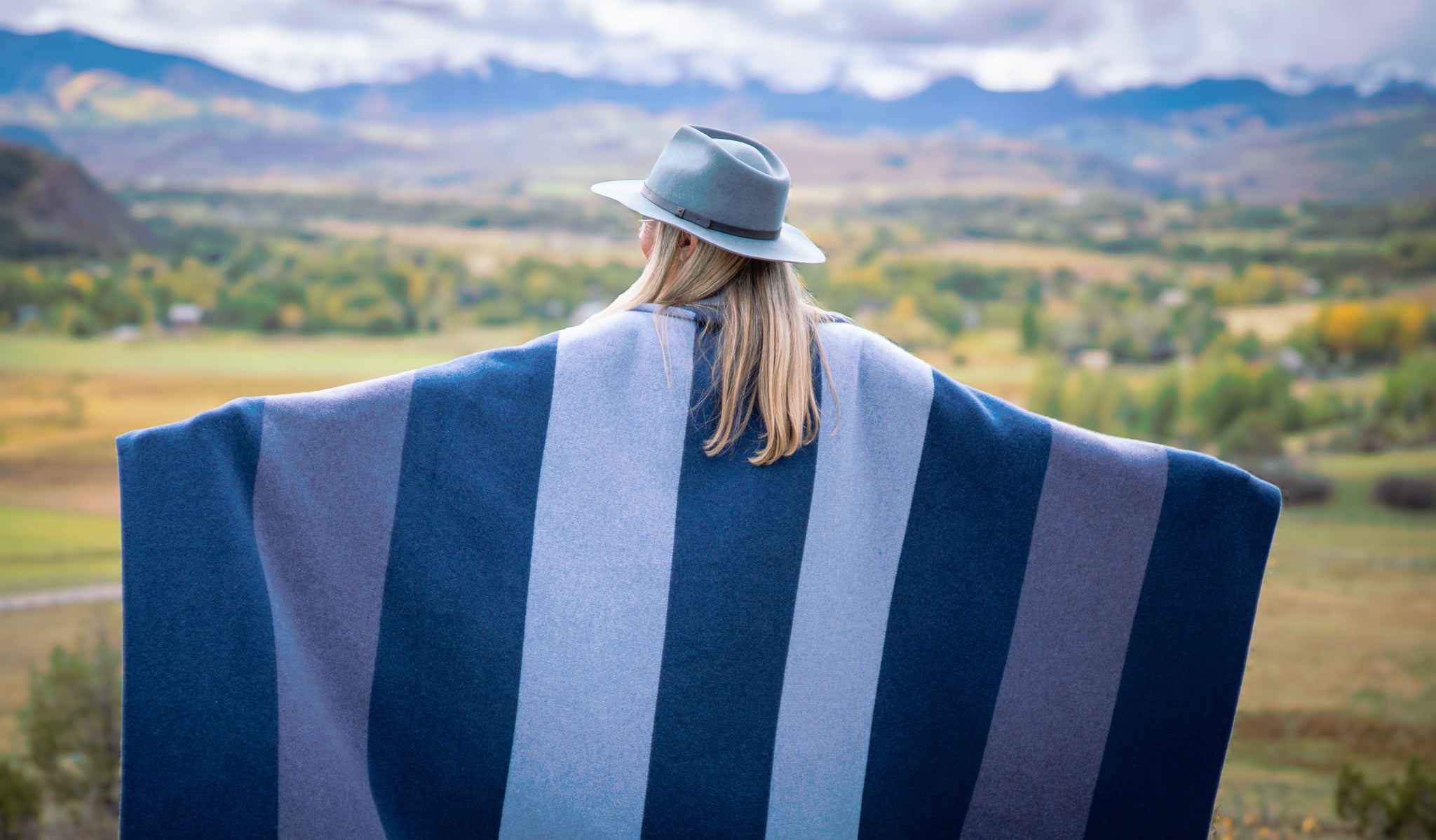 Color Field - Denim & Pale Blue on Dark Denim