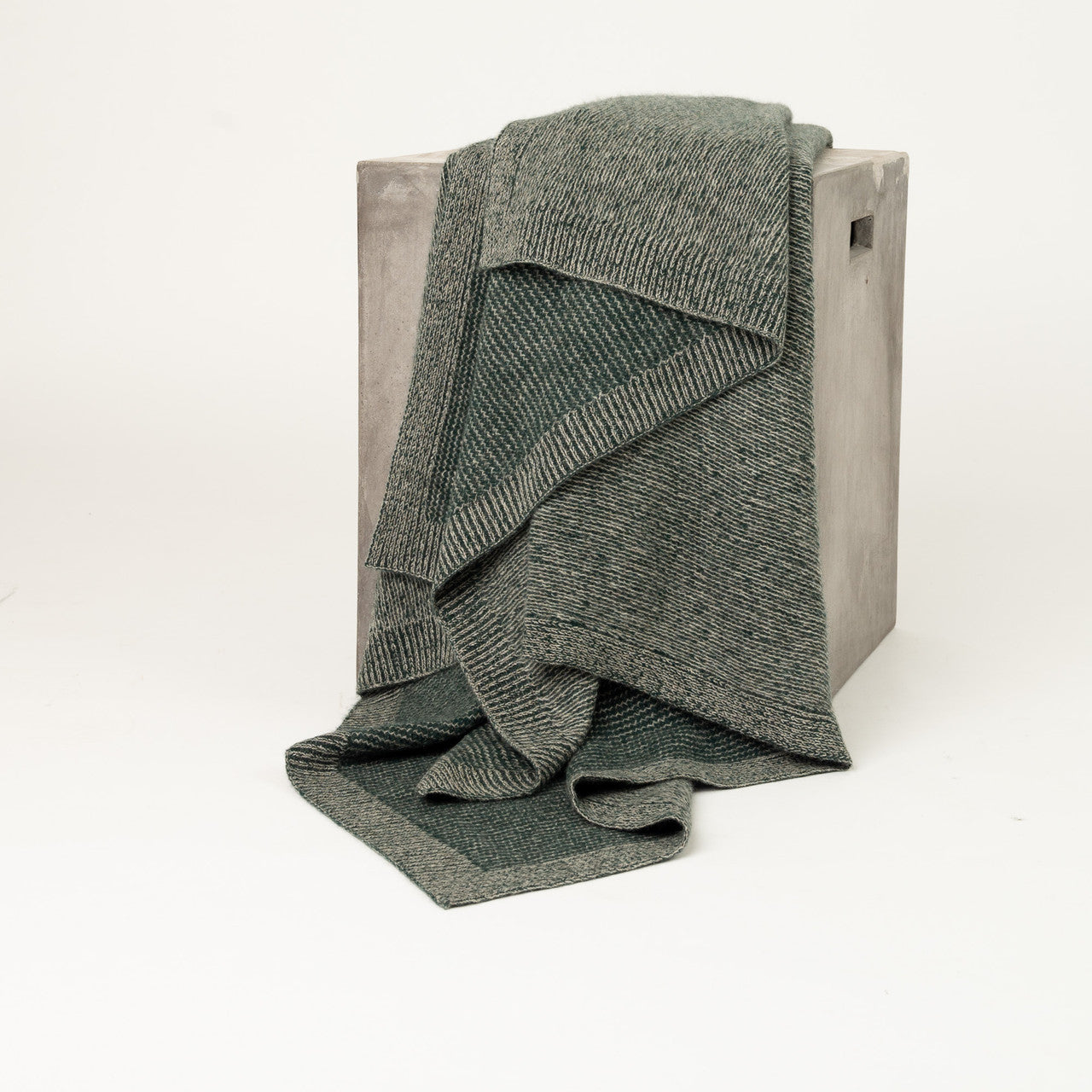 Malachite & Platinum Yak Beehive Knit Throw