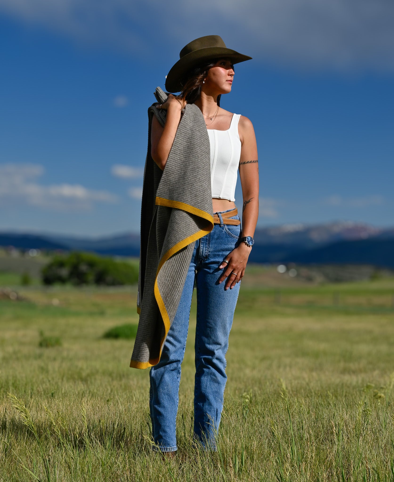 Platinum & Gold Ribbed Knit Yak Down Throw