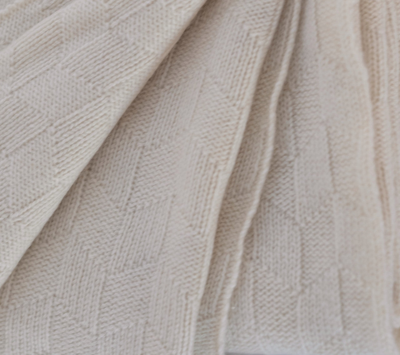 Cream Voyager Cashmere Throw