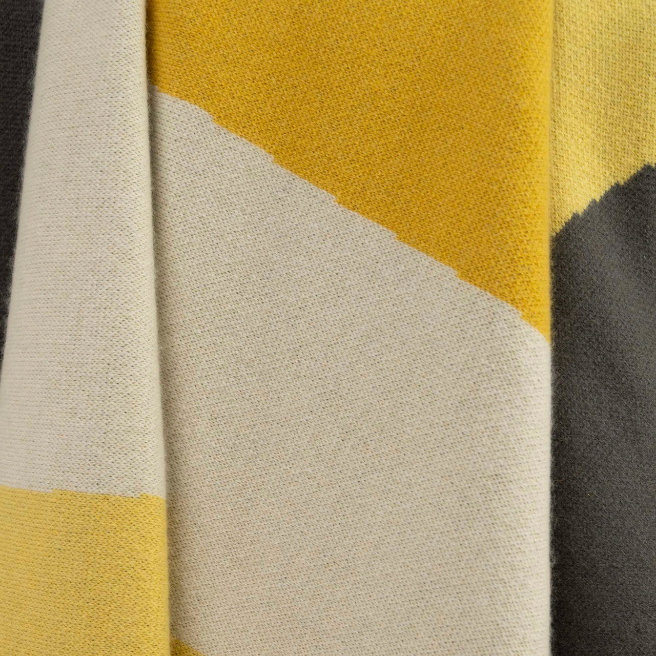 Bauhaus Jasper by Richard Carter