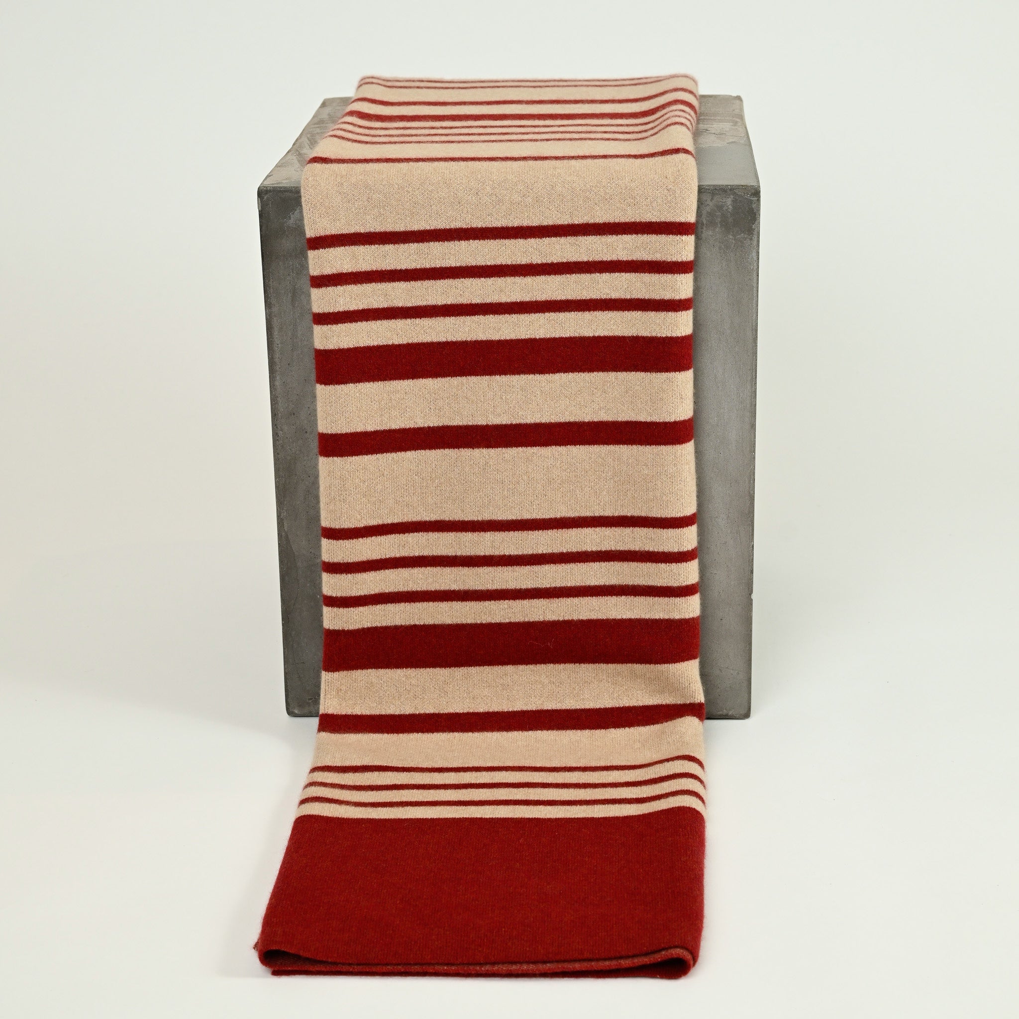 Grete Bauhaus Rustberry