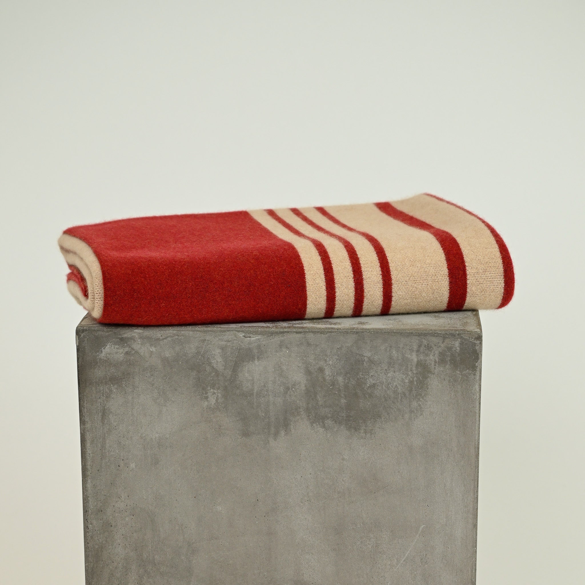 Grete Bauhaus Rustberry