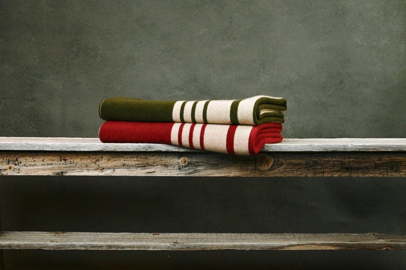 Inspired by the bold yet balanced style of Bauhaus weaver Grete Preiswerk.