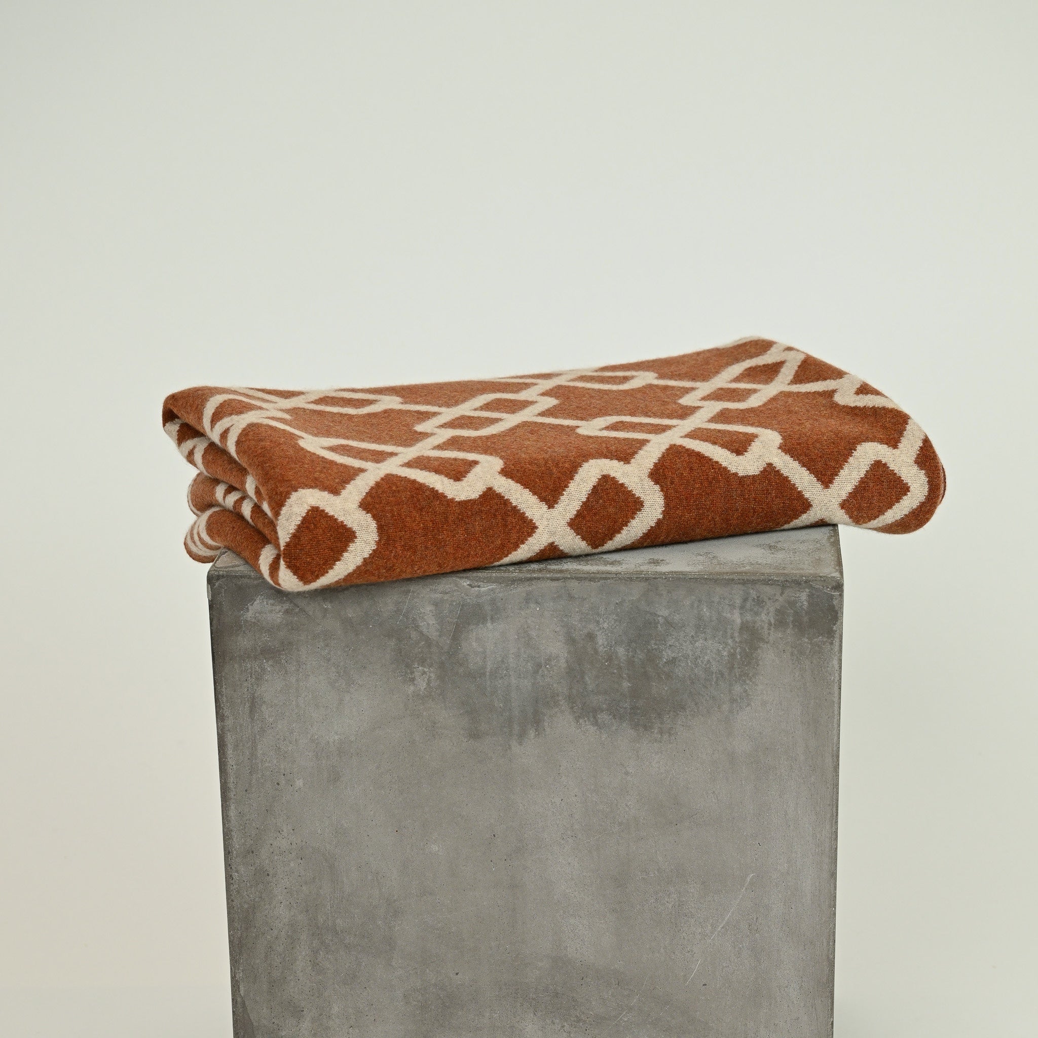 The Hazaar Throw - Fall Brown & Latte