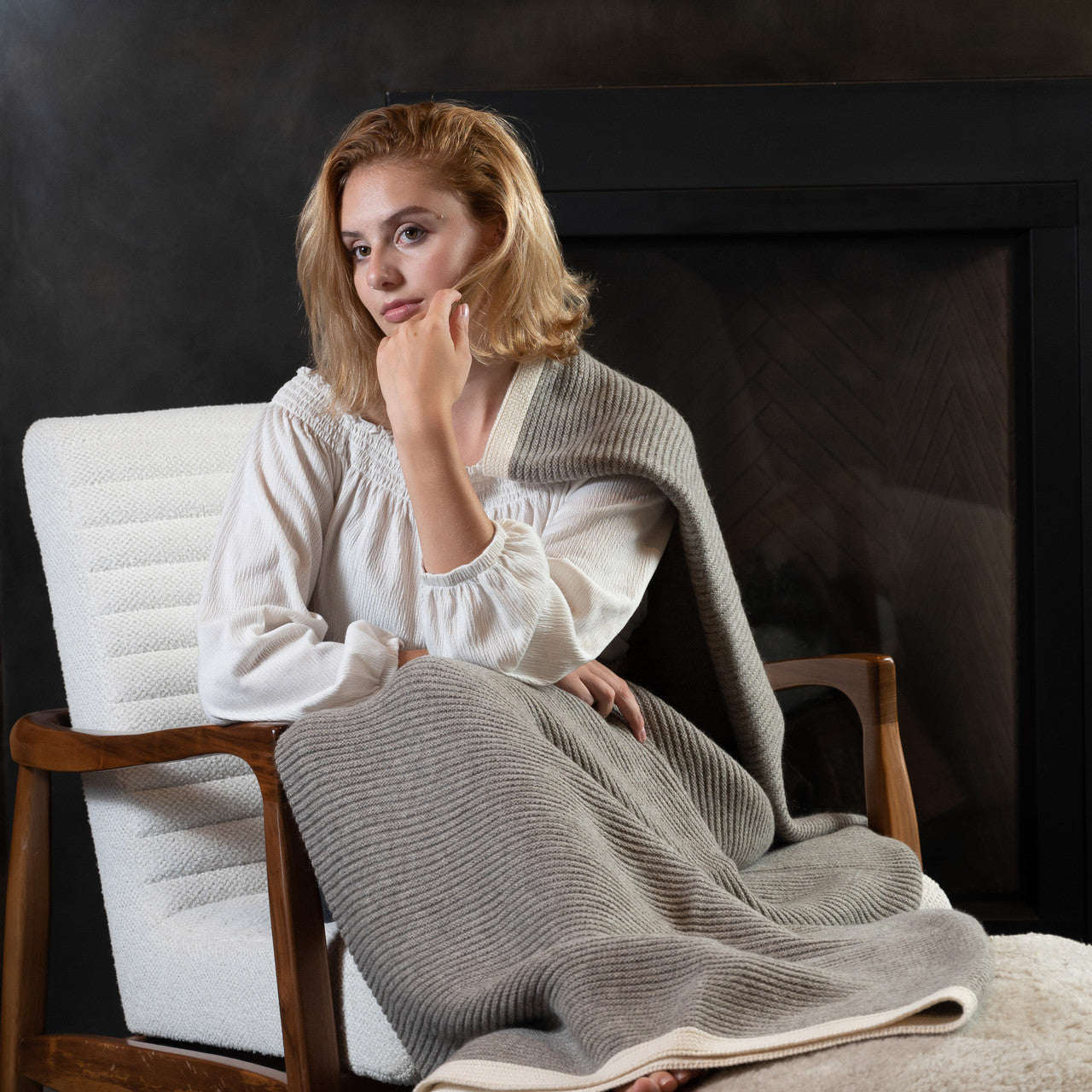 Platinum & White Ribbed Knit Yak Down Throw